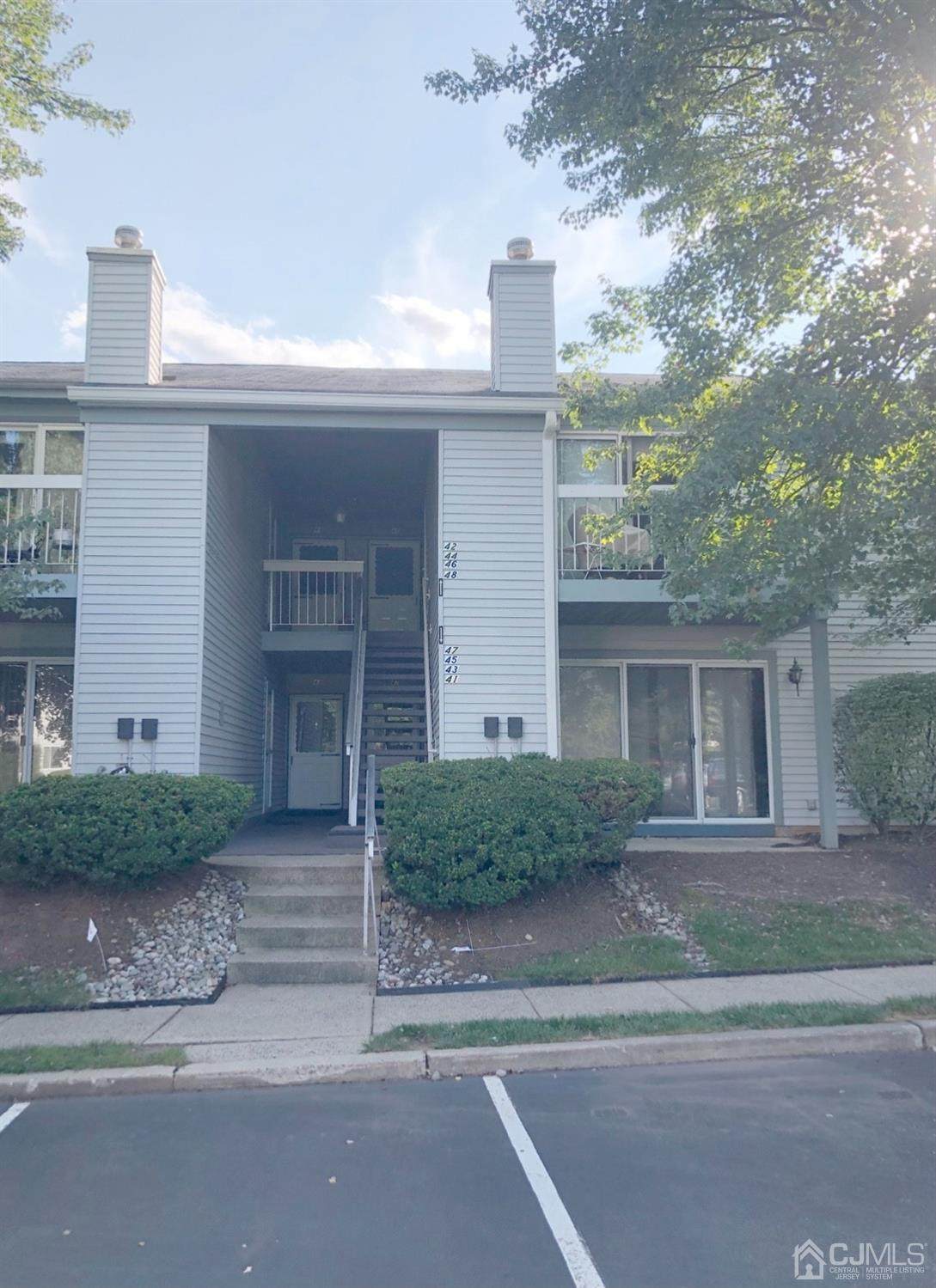 48 Beaconsfield Place - Photo 1