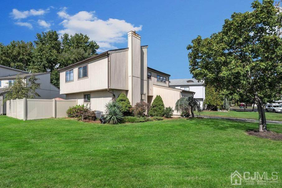 237 Community Circle - Photo 1