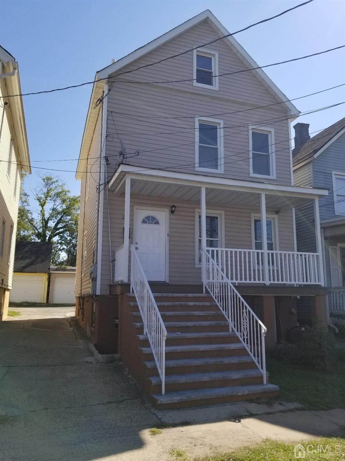 646 Catherine Street - Photo 1