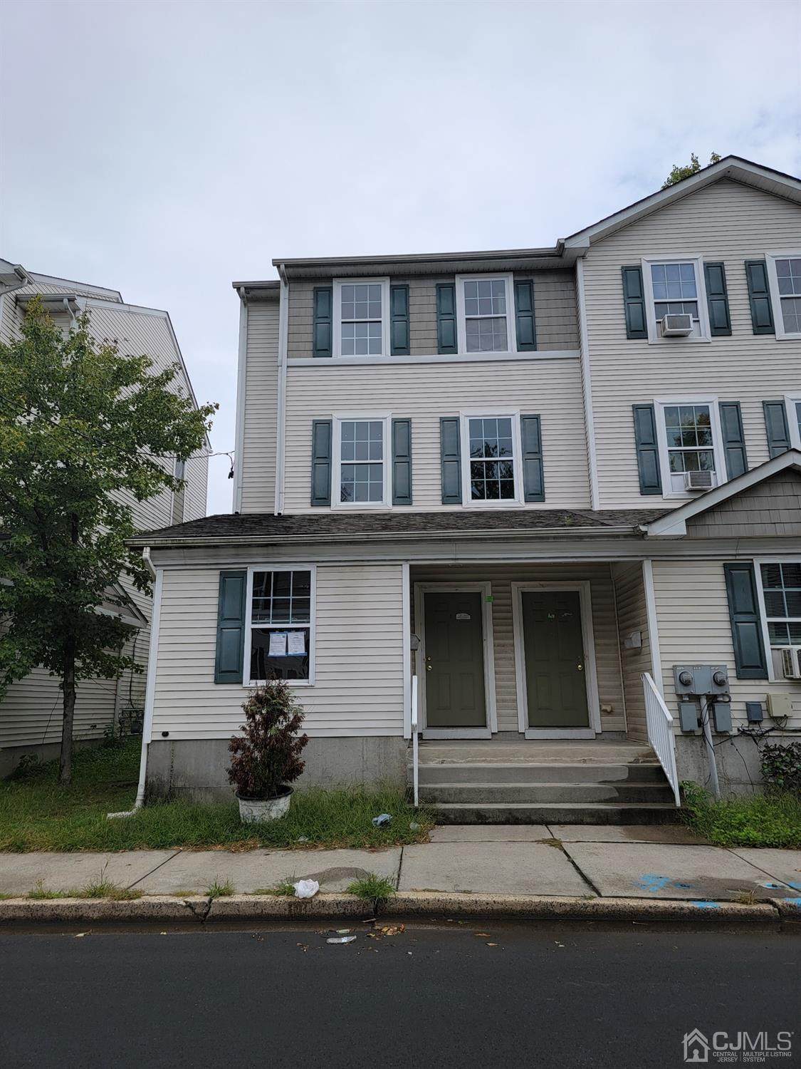 140 Fountain Avenue - Photo 1