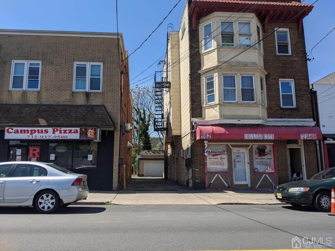 162 Easton Avenue - Photo 1
