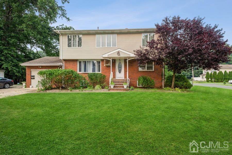 171 Stevens Avenue - Photo 1