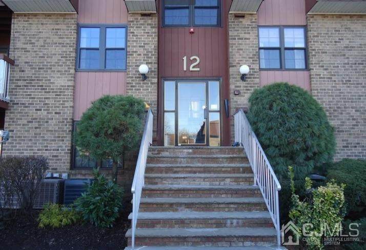 136 Overlook Court - Photo 1