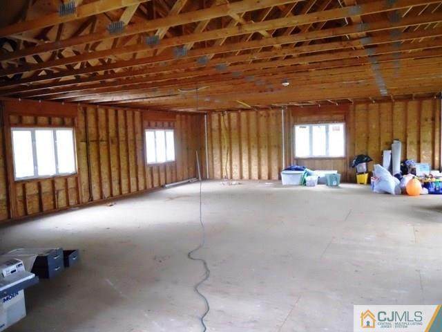 619 Union Avenue - Photo 1