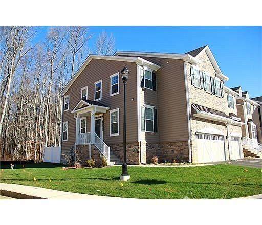 204 Downey Lane - Photo 1