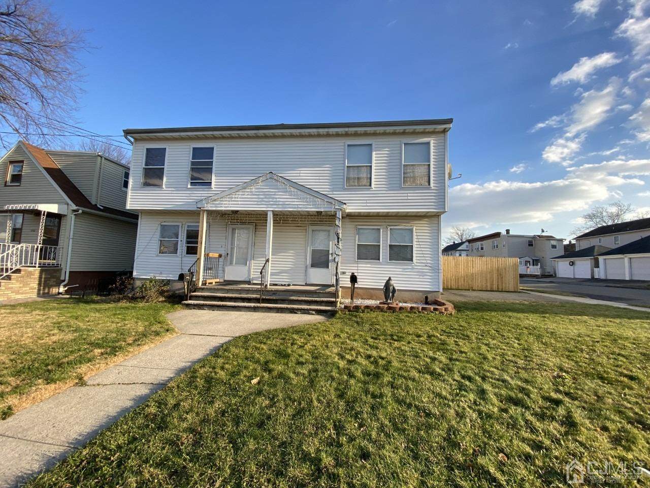 148 Lowell Street - Photo 1