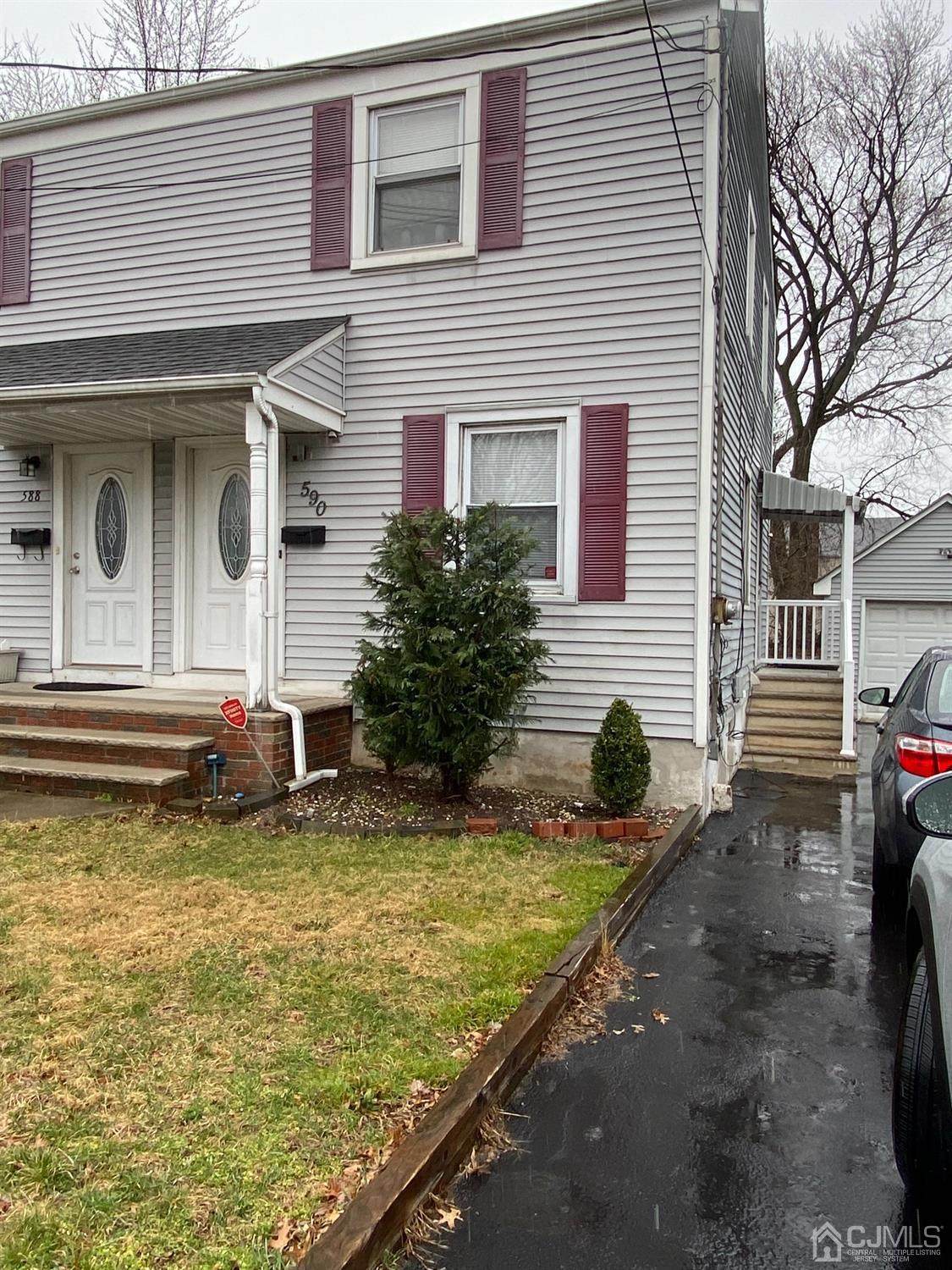 590 King Georges Road - Photo 1