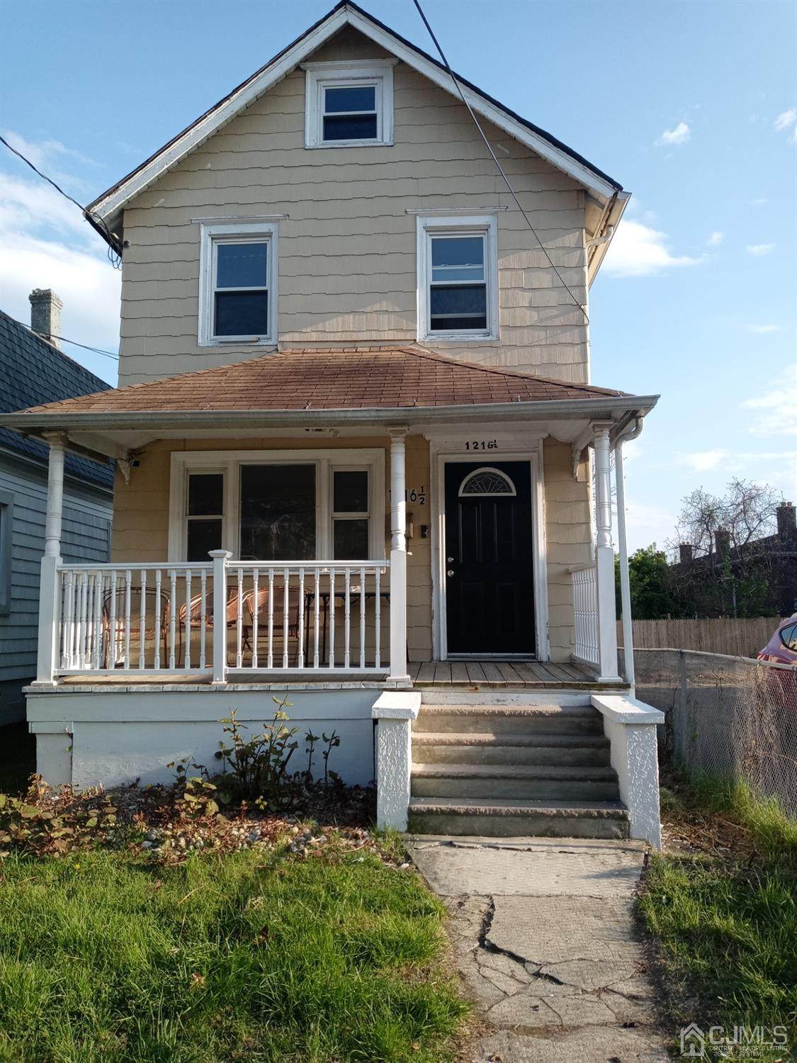 1/2 Monroe Avenue - Photo 1