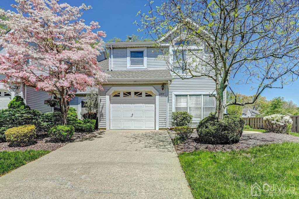 204 Manahan Court - Photo 1