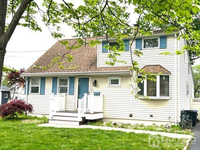871 Pratt Street - Photo 1