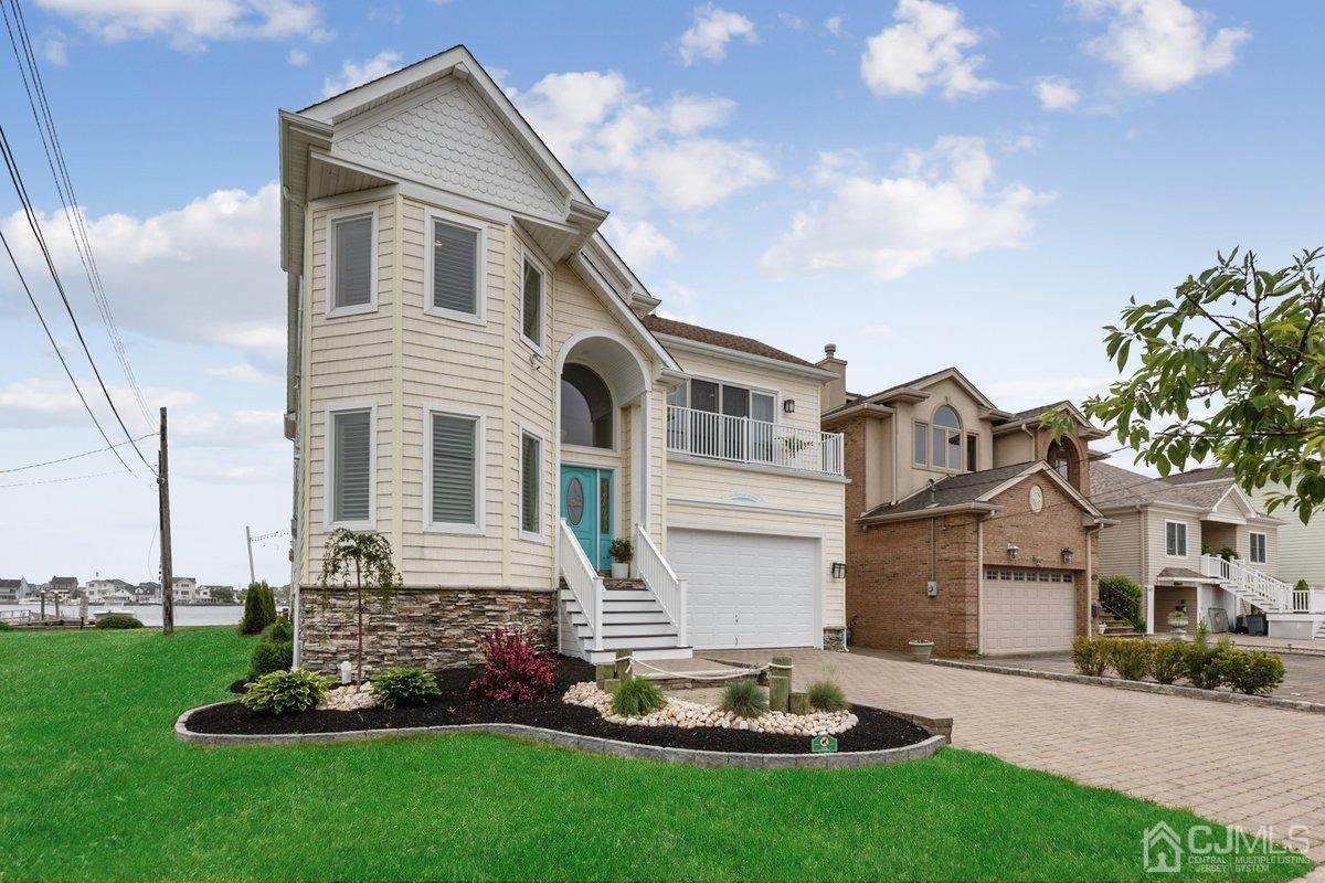 100 Harvard Avenue - Photo 1
