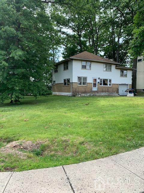 765 Aborn Avenue - Photo 1