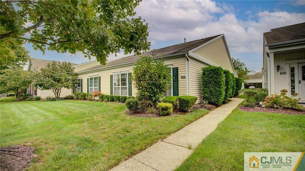 606 Waterside Boulevard - Photo 1