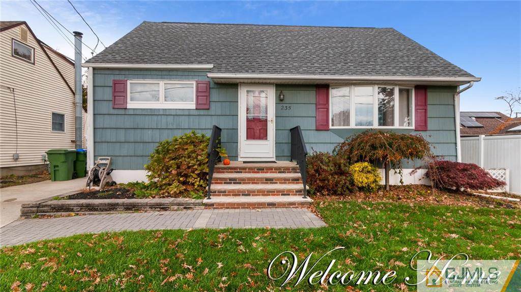 235 Wellington Place - Photo 1