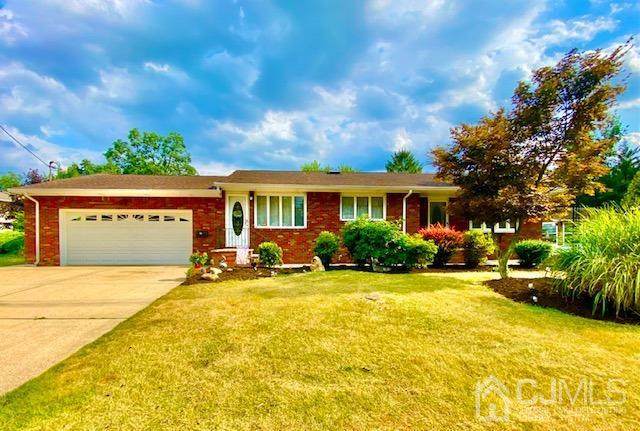 70 Mundy Avenue - Photo 1