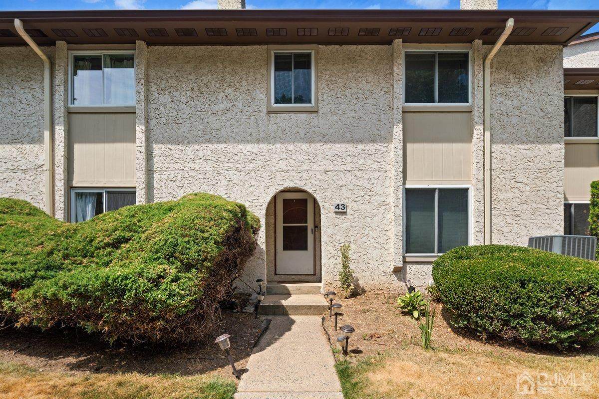43 Thoreau Drive - Photo 1