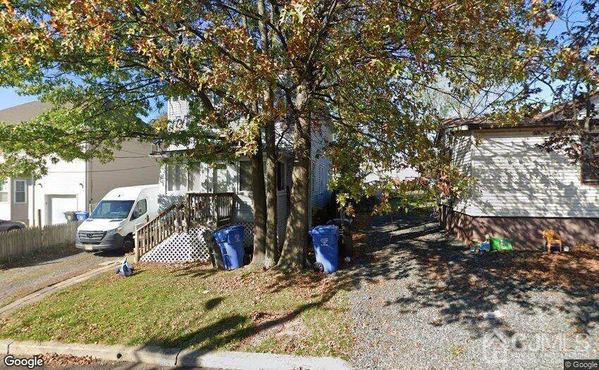 68 Harding Avenue - Photo 1