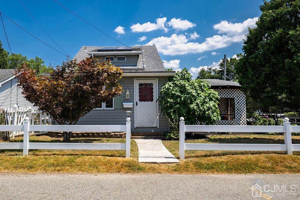 259 Garfield Avenue - Photo 1