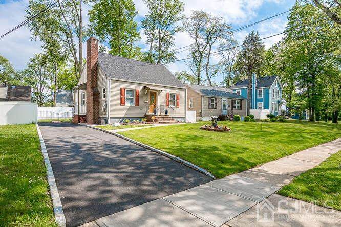 1611 Myrtle Avenue - Photo 1