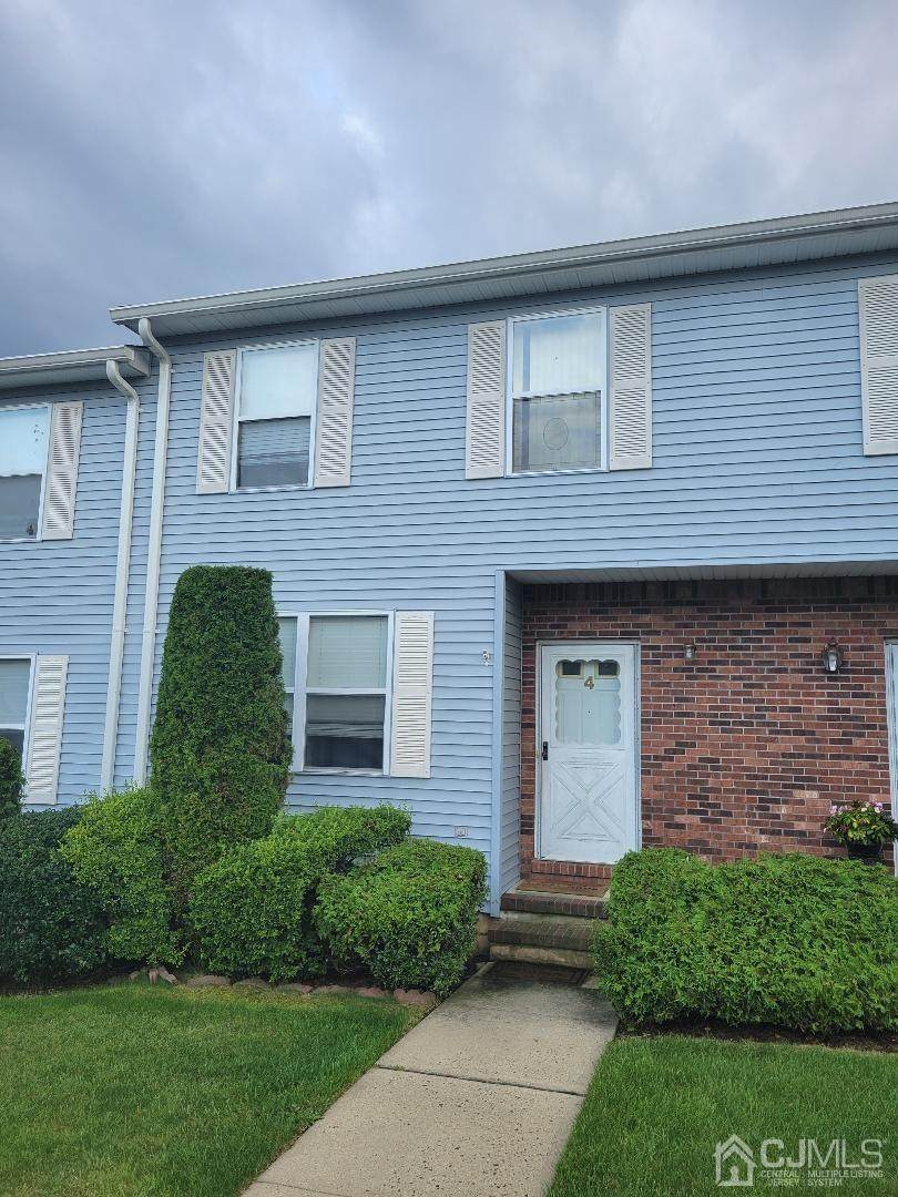 4 Spruce Street - Photo 1