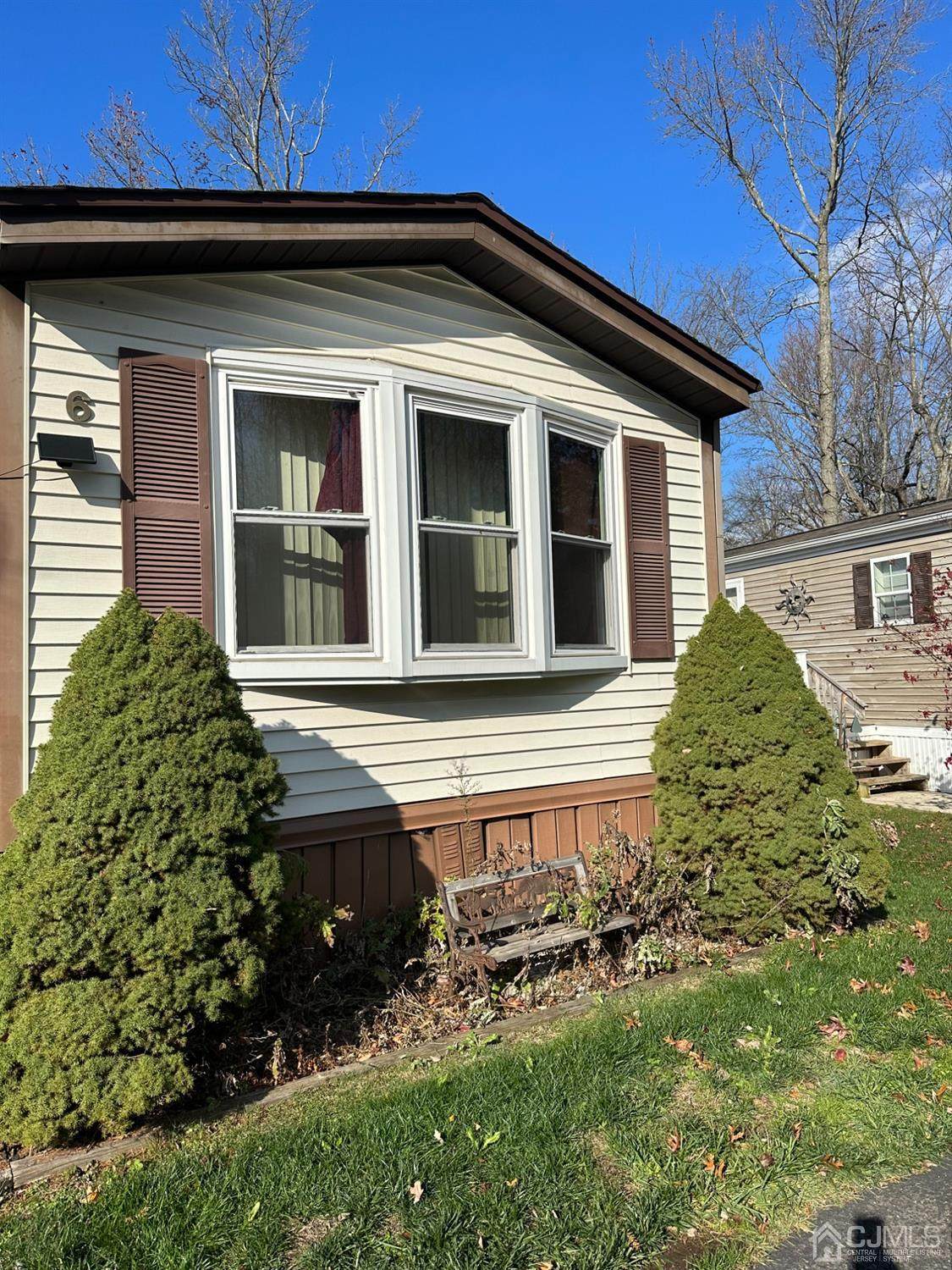 6 Hemingway Drive - Photo 1