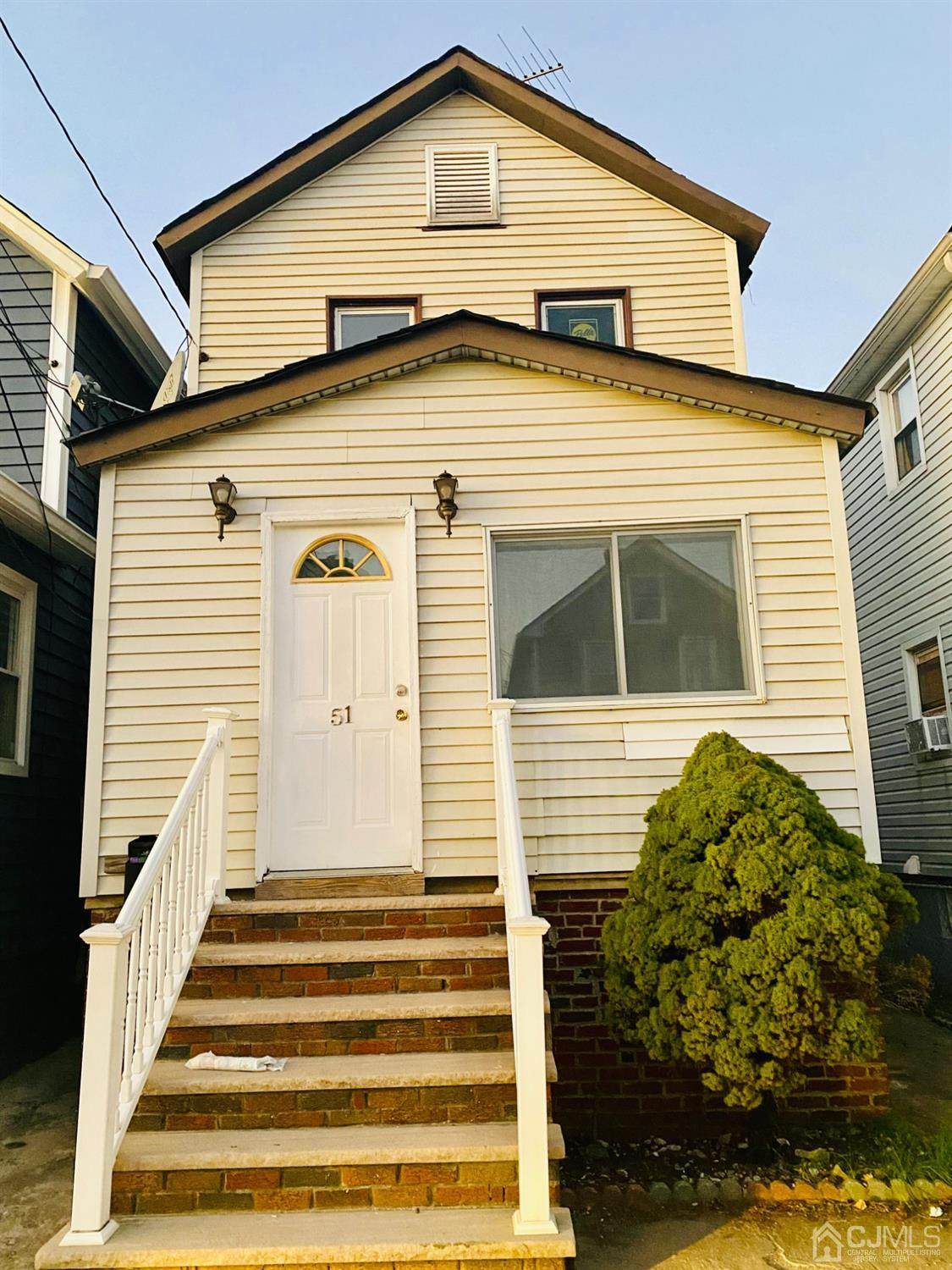 51 Levinson Avenue - Photo 1