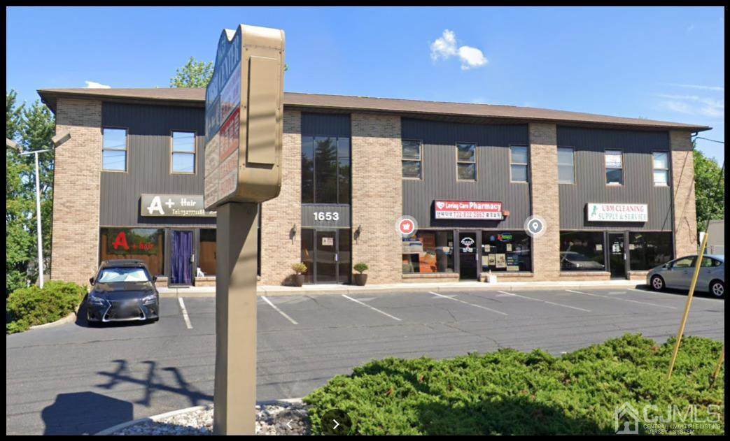 1653 Rt 27 Highway - Photo 1