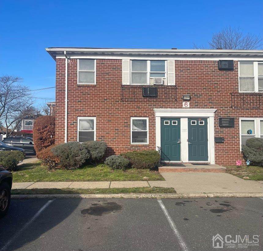 289 Main Street - Photo 1