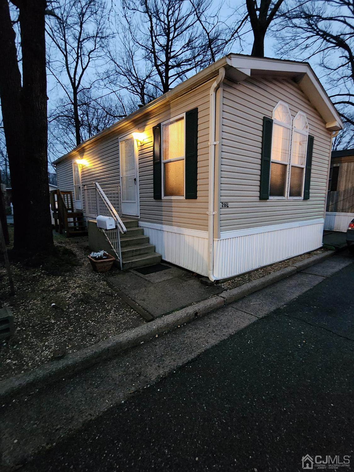 2505 Woodbridge Avenue - Photo 1