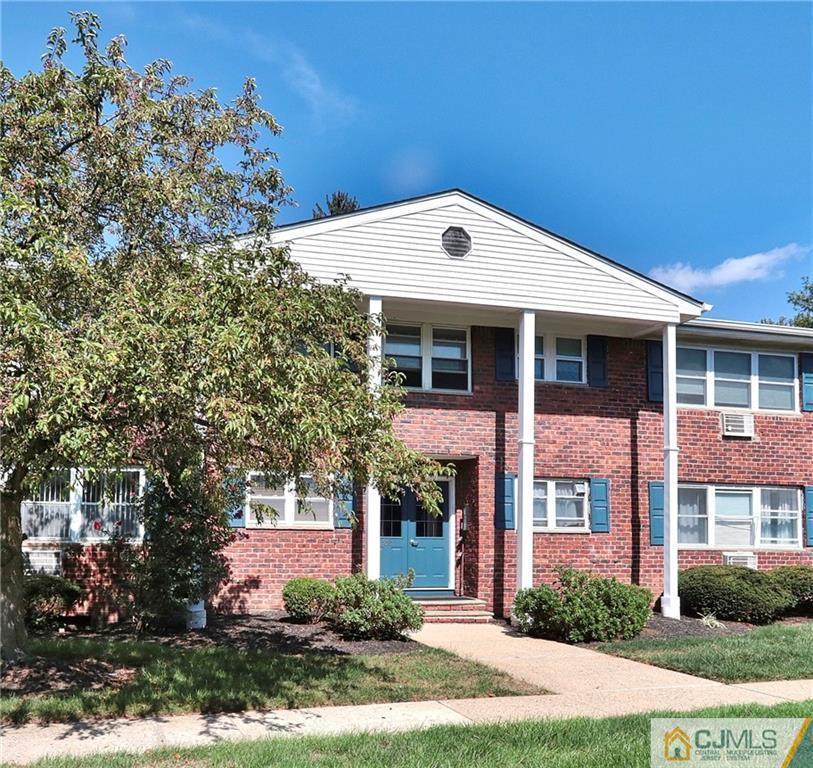 28 Woodedge Avenue - Photo 1