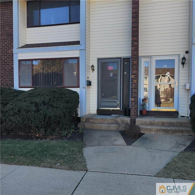 D11 Lincoln Lane - Photo 1