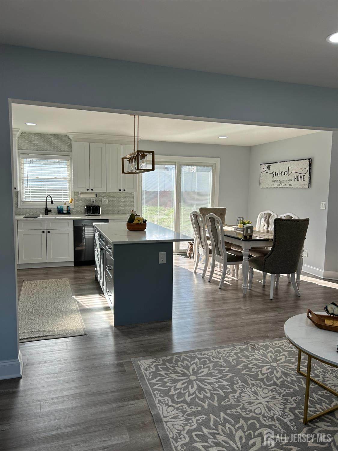 11 Jupiter Court - Photo 1