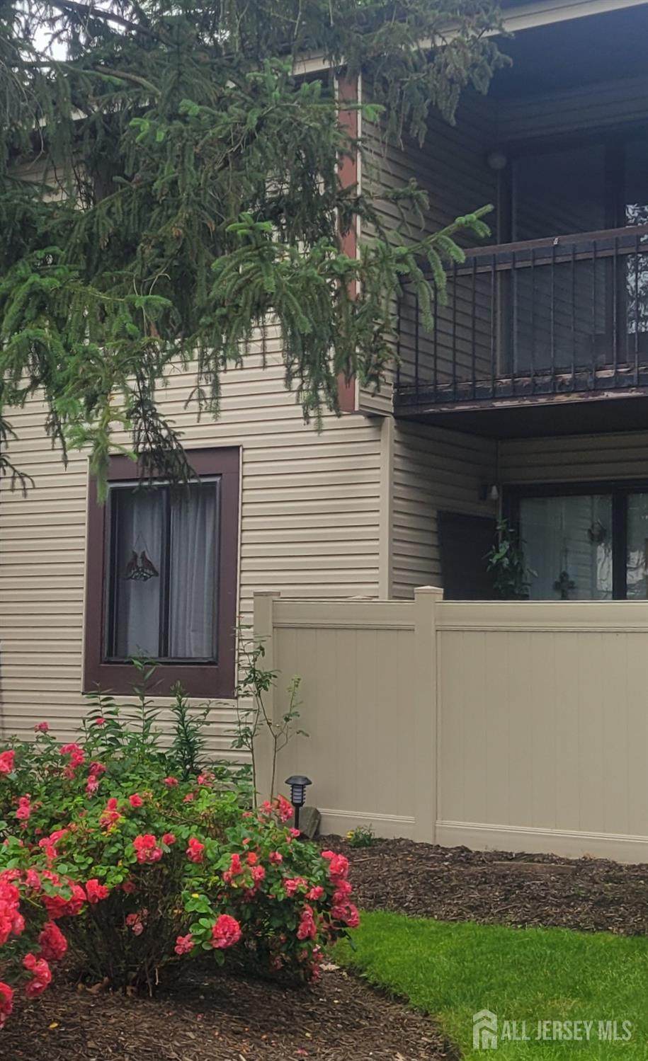 4 Avon Drive - Photo 1