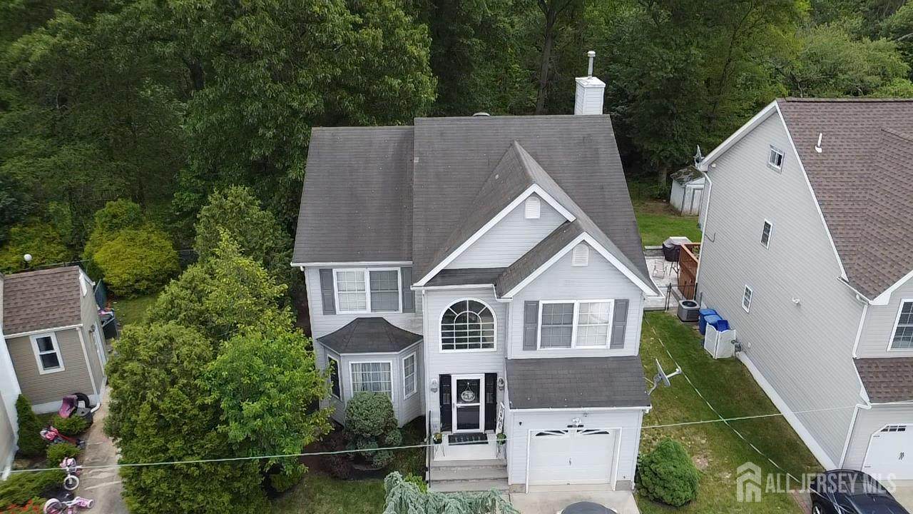 20 Shore Boulevard - Photo 1
