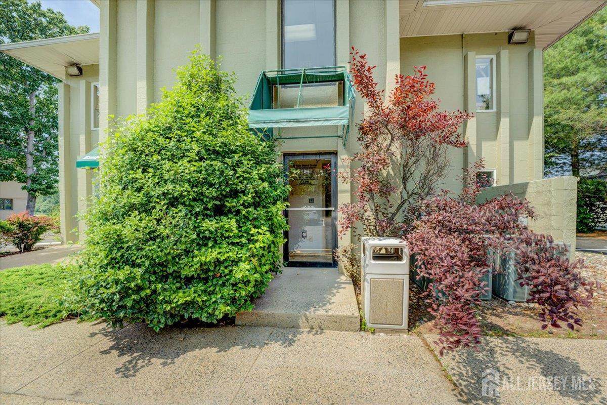 2515 Highway 516 Highway - Photo 1