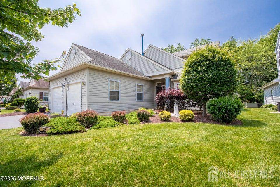 221 Valencia Drive - Photo 1