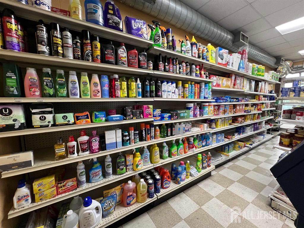 397 Park Avenue - Photo 1