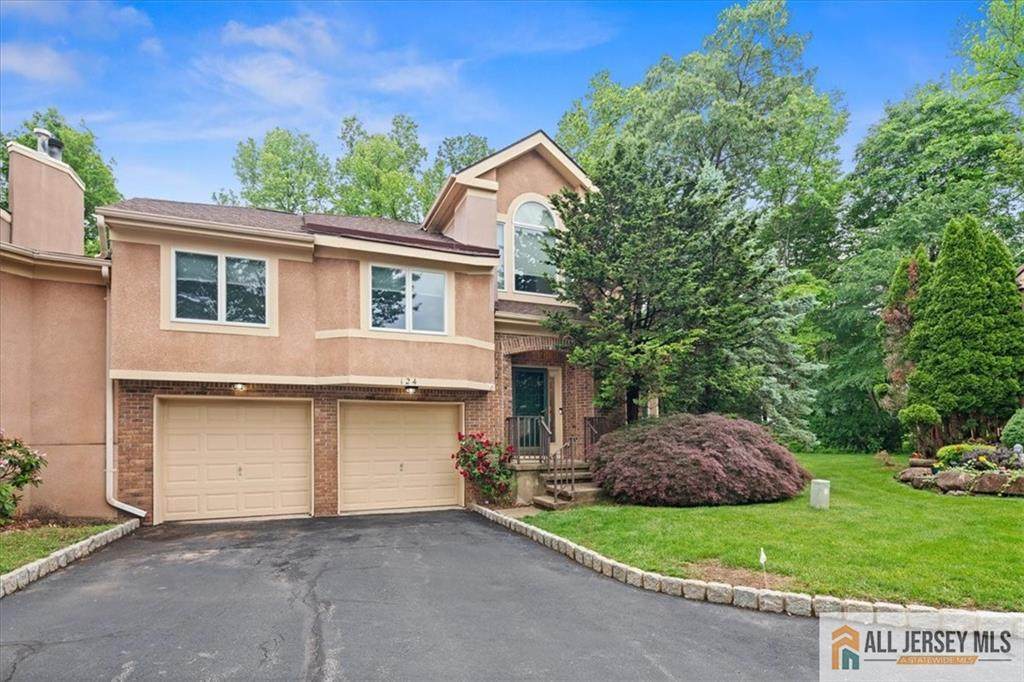 124 Kingsland Circle - Photo 1