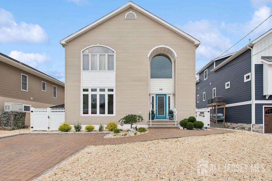 36 Lagoon Drive - Photo 1