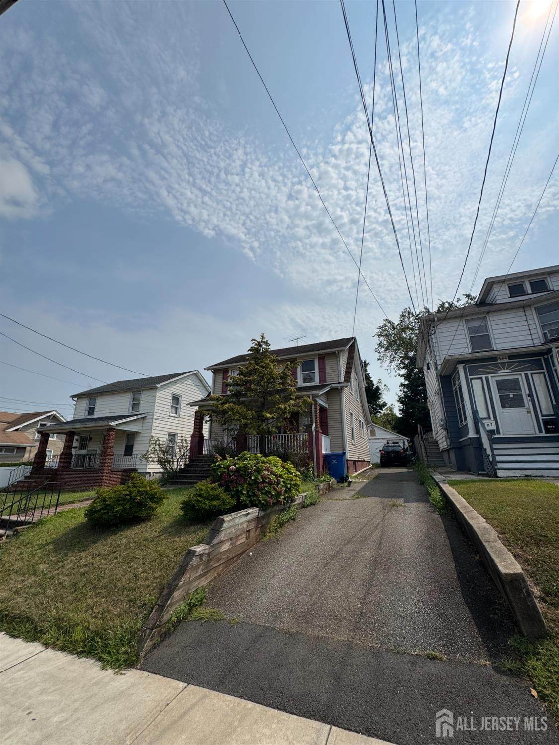 640 Livingston Avenue - Photo 1