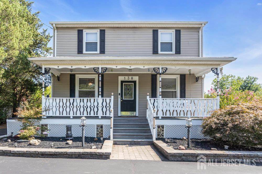 138 Main Street - Photo 1