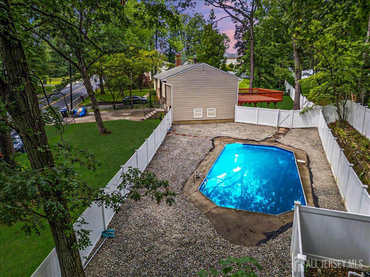 376 New Brunswick Avenue - Photo 1