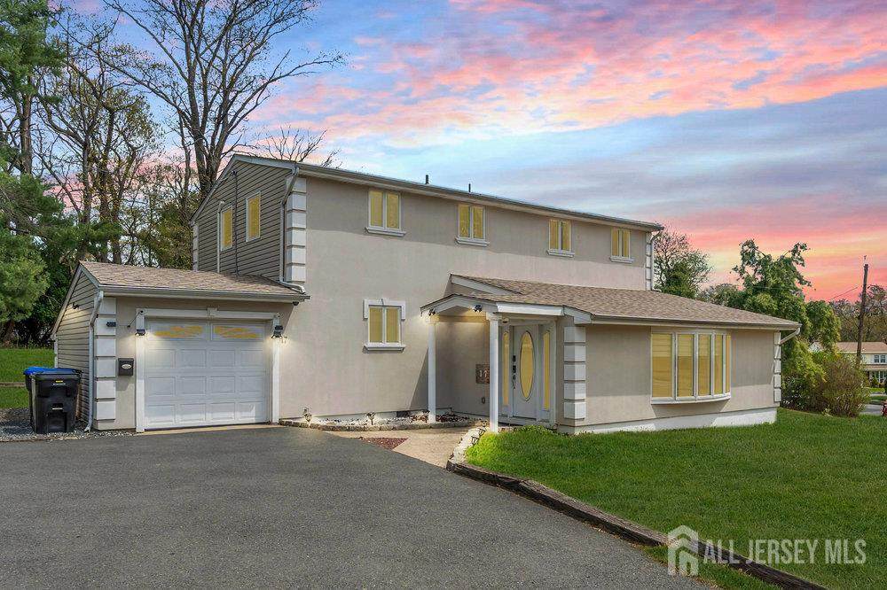 17 Thomas Road - Photo 1