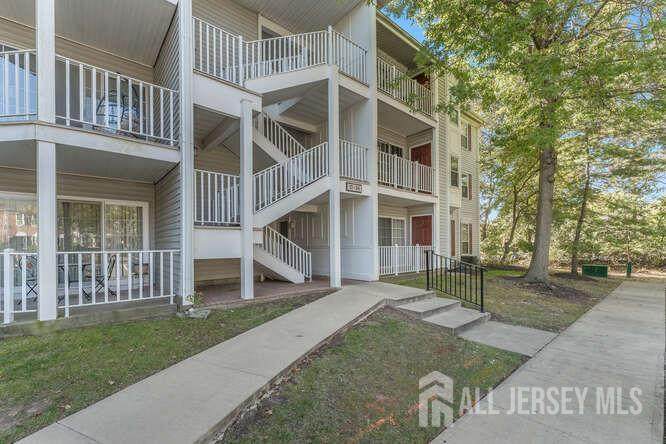 18 Sheffield Court - Photo 1