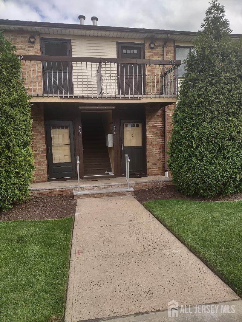 645 Cricket Lane - Photo 1