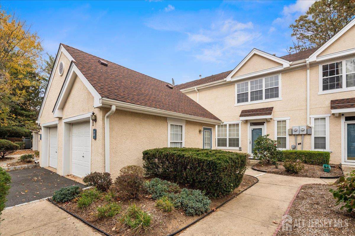 76 Ashford Drive - Photo 1