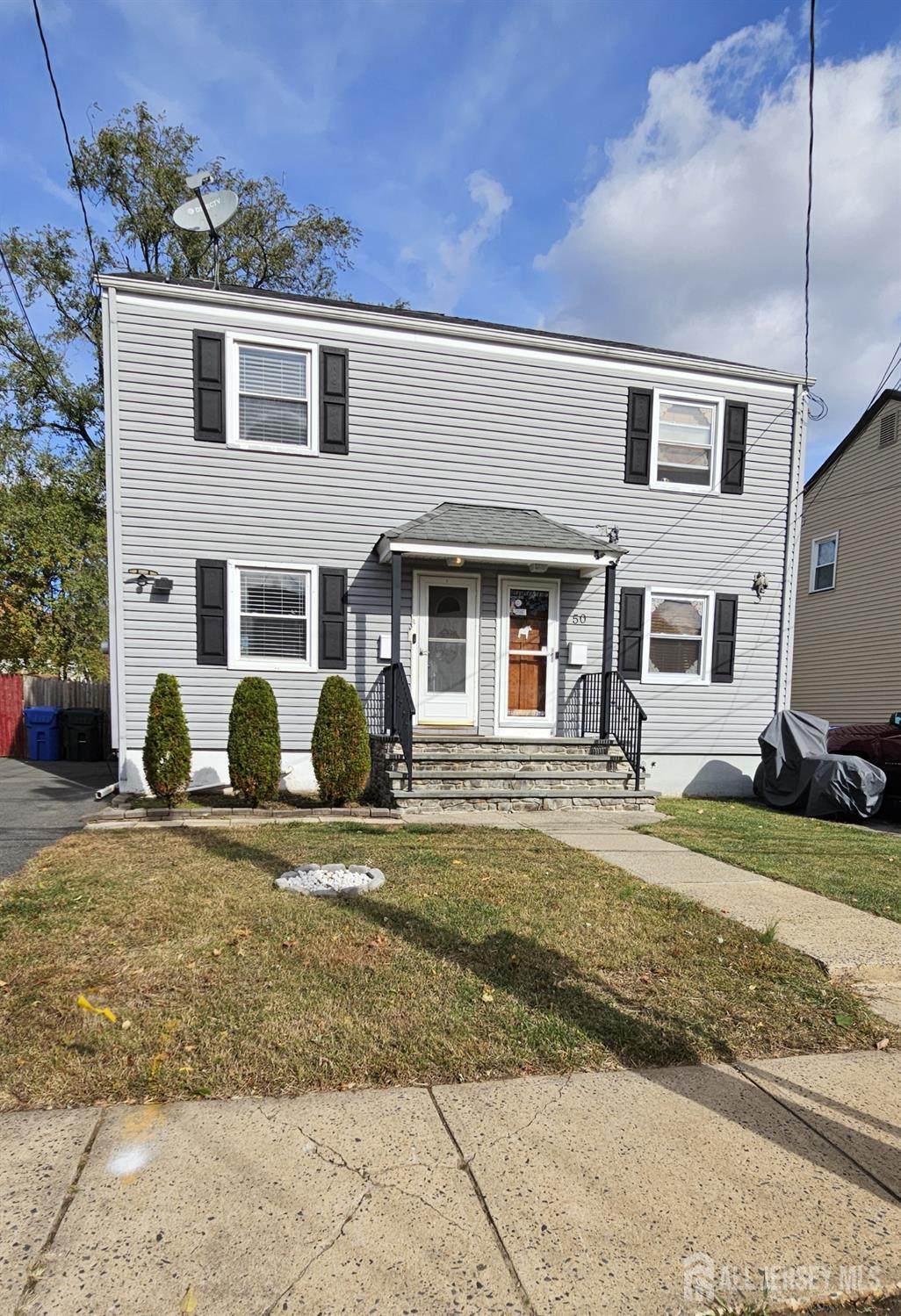 52 Martin Terrace - Photo 1