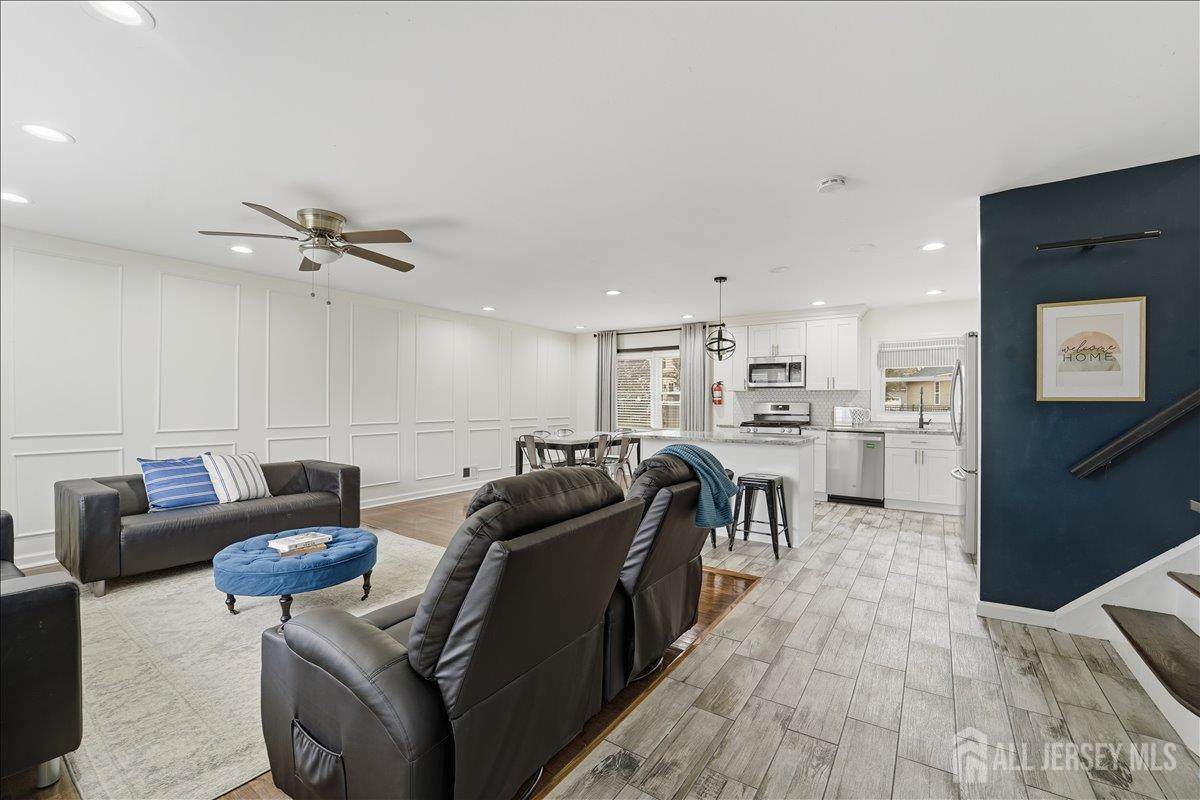 10 Maplehurst Lane - Photo 1