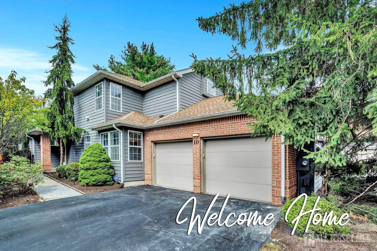 10 Sawgrass Court - Photo 1