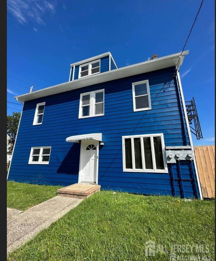 1061 King Georges Post Road - Photo 1